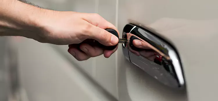 Why Choose Our Auto Locksmith Team in Collinsville, IL?