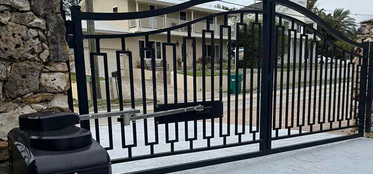 Swing Gate Opener with Keypad Collinsville
